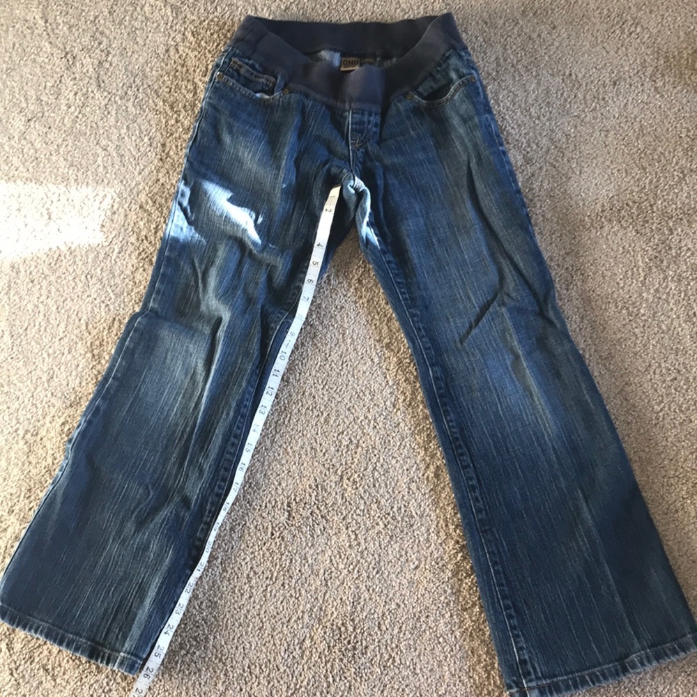 Old navy maternity jeans size xs/short